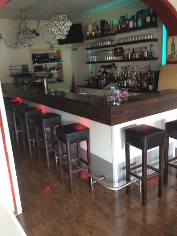 فندق Alex -Lounge -Sportsbar -Smokerlounge Otterbach المظهر الخارجي الصورة